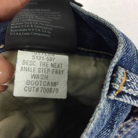 NWT Mother The Neat Ankle Step Men’s Jeans Bootcamp Straight Button Fly Size 30 - Picture 9 of 16